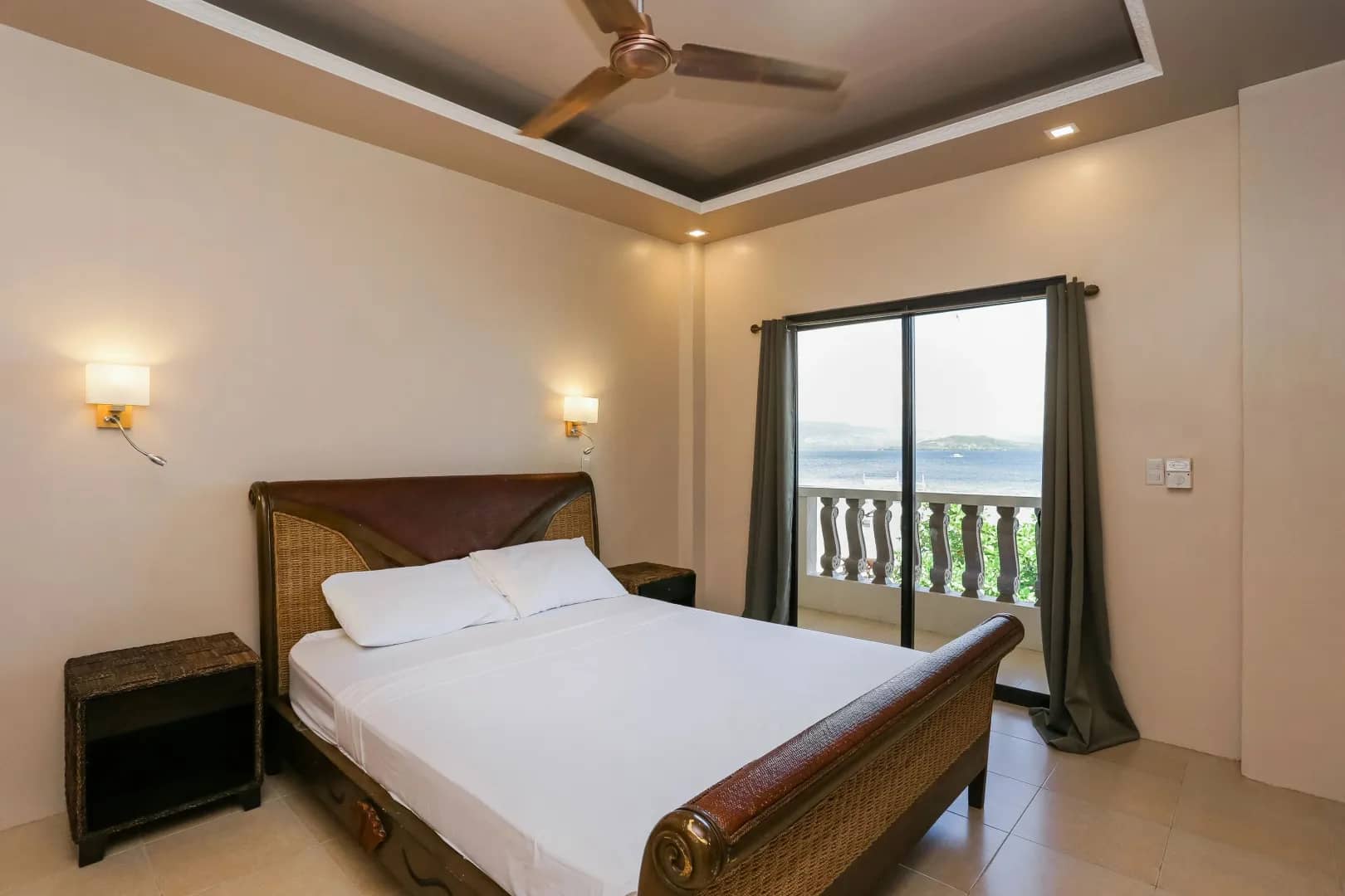Sea-view Deluxe Room - image Sea-view Deluxe Room - image
