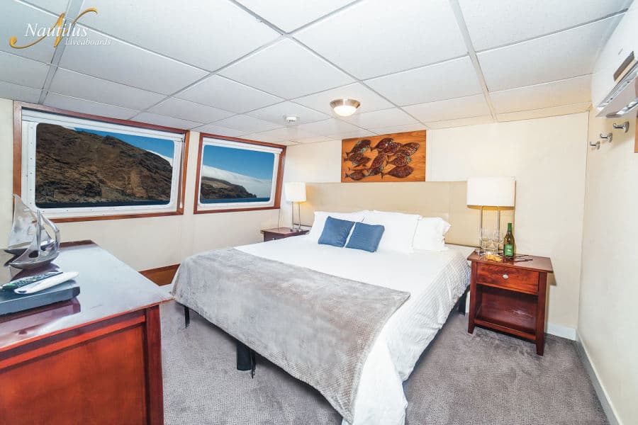 Premium Suite Upper Deck - image