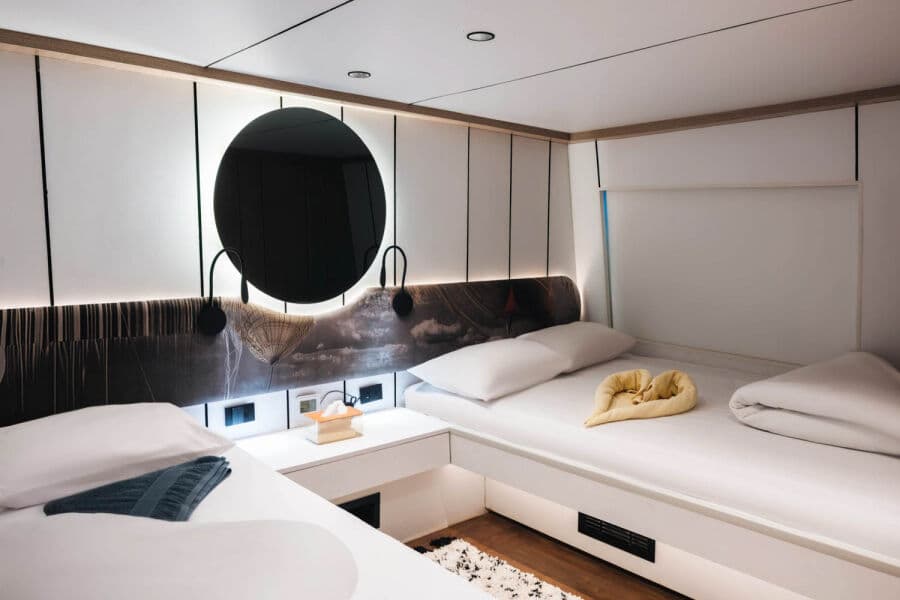 Seaview Upper Deck - image