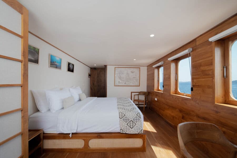 Deluxe Cabin Main Deck - image