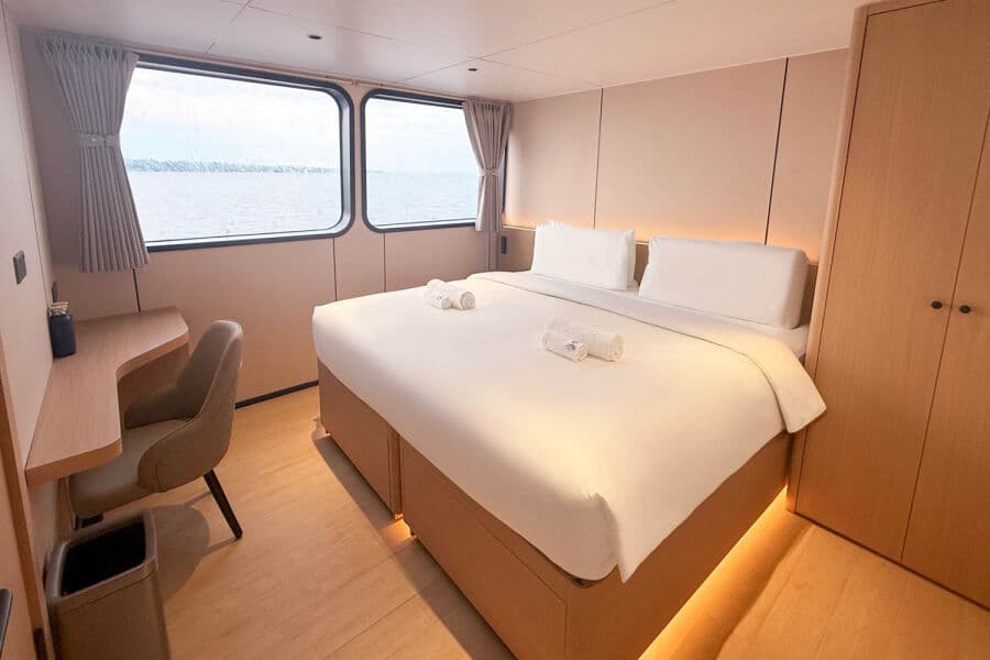 Sea View Upper Deck - image
