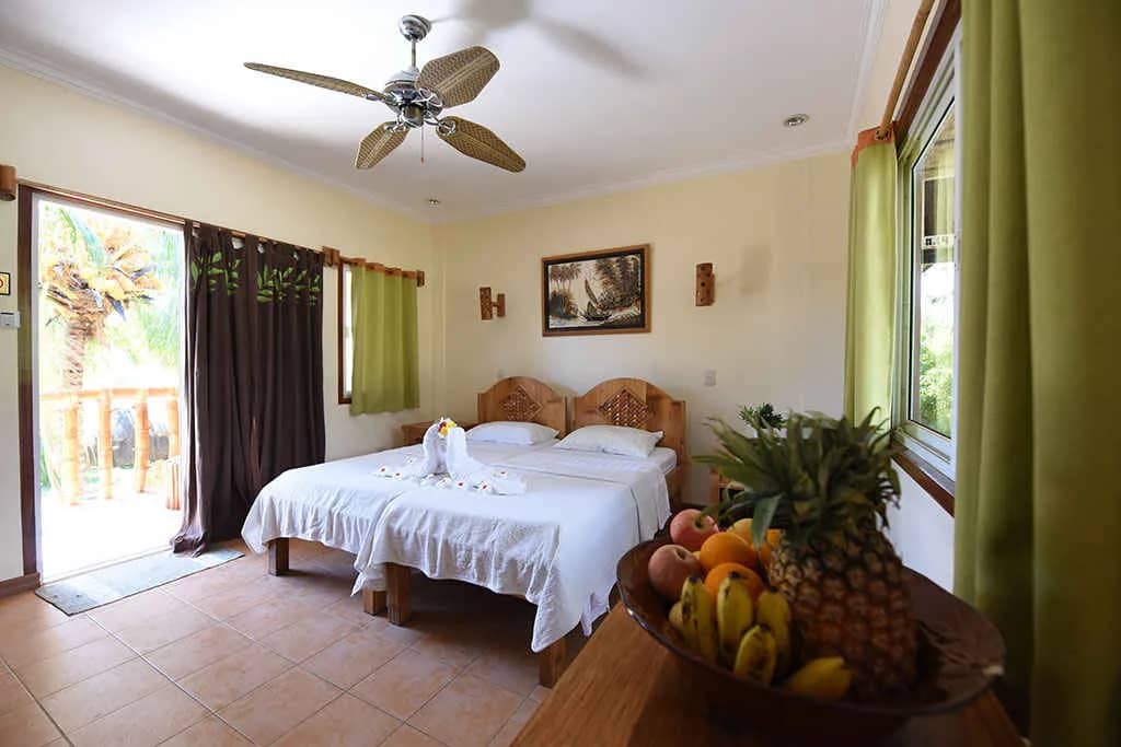 Deluxe Room - image Deluxe Room - image