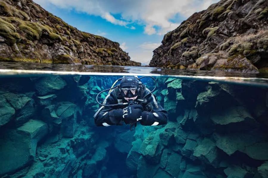 DIVE.IS - image DIVE.IS - image