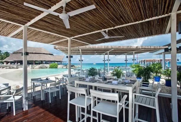 Le Cap restaurant at Presidente Intercontinental Resort & Spa in Cozumel, Mexico. Le Cap restaurant at Presidente Intercontinental Resort & Spa in Cozumel, Mexico.
