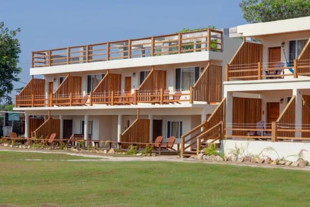 Pelican Beach Resort - Dangriga (Belize) Pelican Beach Resort - Dangriga (Belize)