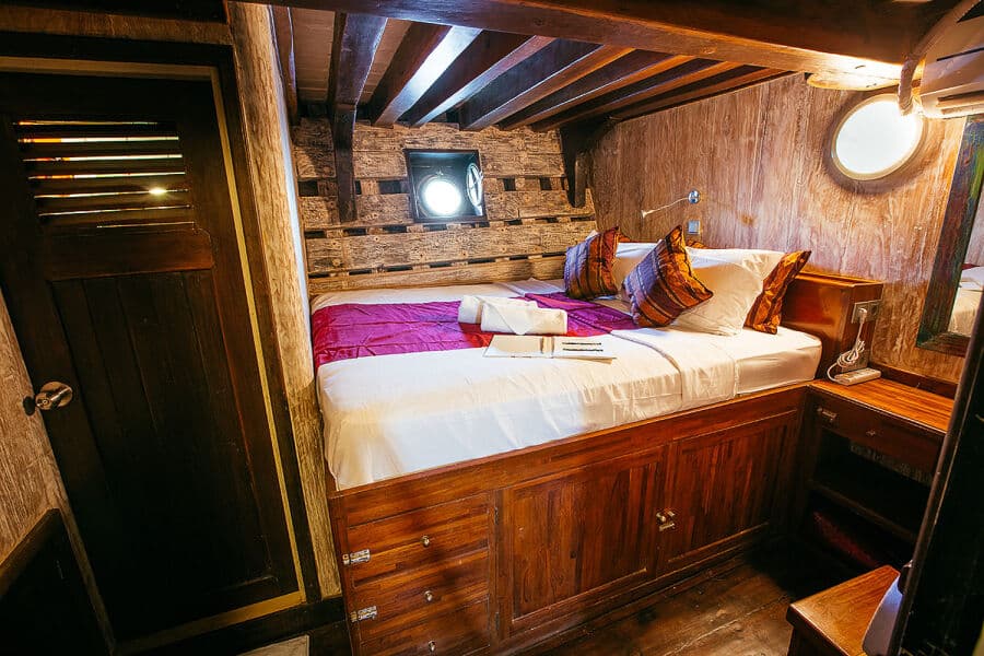 Cabin 5 & 6 - Double only Lower Deck - image Cabin 5 & 6 - Double only Lower Deck - image